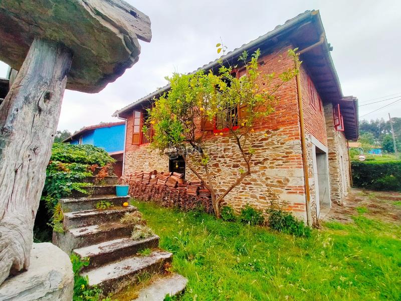 Foto 4d6cbf9f-cd9b-4b75-a30d-7567bdf4ba36. Masia a Pravia