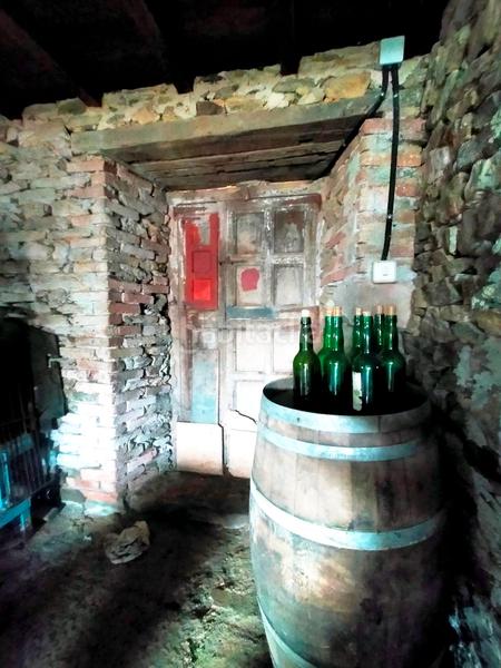 Foto 5b287fa2-5c92-4eee-a7db-de6a264356dd. Masia a Pravia