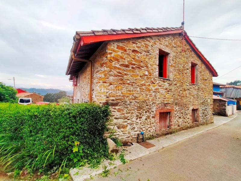 Foto 8dc562d1-eb1a-4945-9b96-fae294021261. Masia a Pravia