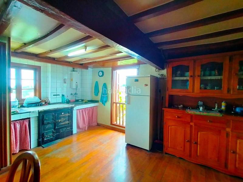 Foto c15a0ea5-0ffd-4a1f-ba99-c34dfdf82f44. Masia a Pravia