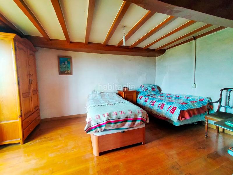 Foto ff988565-6c59-45c0-865c-3fb9d244c7ac. Masia a Pravia