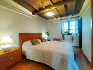 Mas à Salas. Casa en venta con jardin y vistas en el concejo de salas, asturi