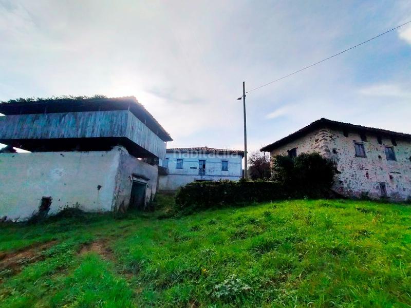 Foto 704dad58-ed8f-423c-a48c-562ed4f069cf. Masia a Cudillero