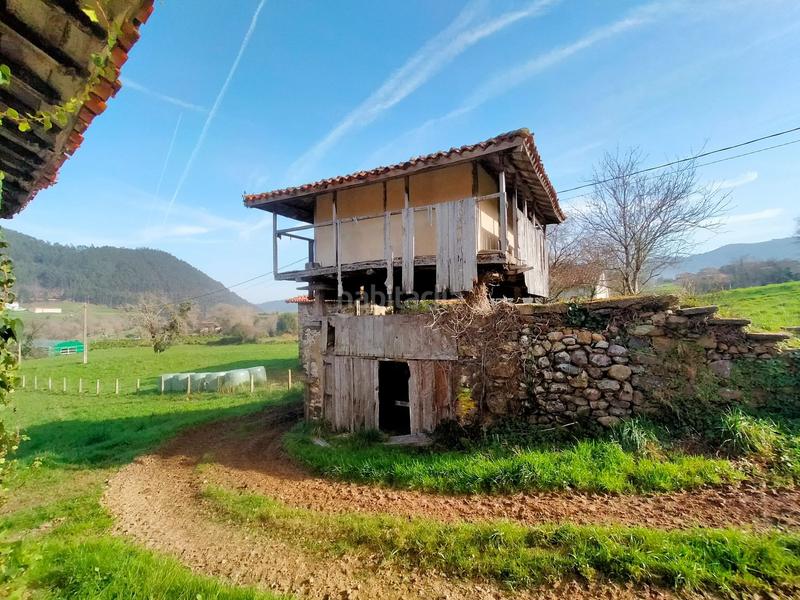 Foto fce24441-e384-4a24-a1e1-9b9ae8c79a93. Masia a Cudillero