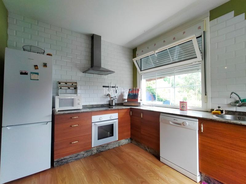 Foto 93097aa0-1859-46e8-9cfe-bde6f1861a49. Casa con riscaldamento in Pravia
