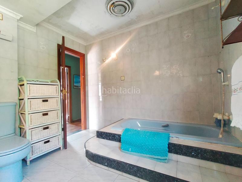 Foto 942d1113-b598-4753-96b6-2771f69a4740. Casa con riscaldamento in Pravia