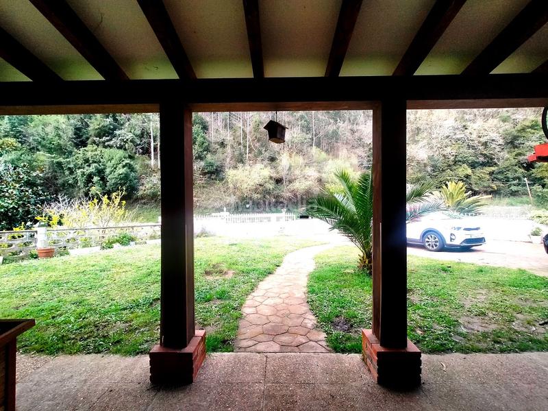 Foto c7c66df9-3fb0-4406-b554-5c8f13f88869. Casa con riscaldamento in Pravia