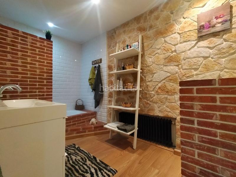Foto ef22a7c2-4cec-4e6c-8f39-dbed82361295. Casa con riscaldamento in Pravia