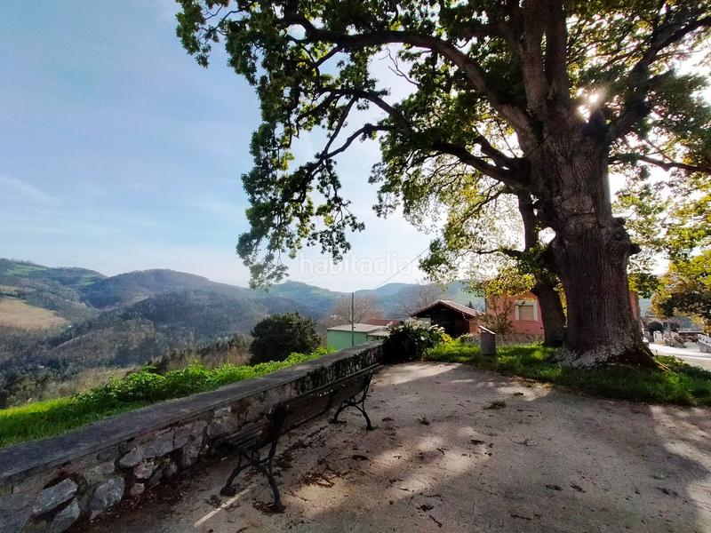 Foto 4c3e4e95-b9ff-4b62-aee6-b0a375026b82. Casa adossada a Pravia