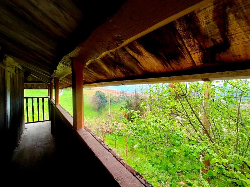 Foto 11d64f43-e096-49d5-957e-6c3e71f65be7. Masia a Pravia