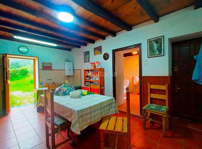 Foto 619b77dd-20f4-4ddd-a4fd-f59fdff95ba8. Masia a Pravia