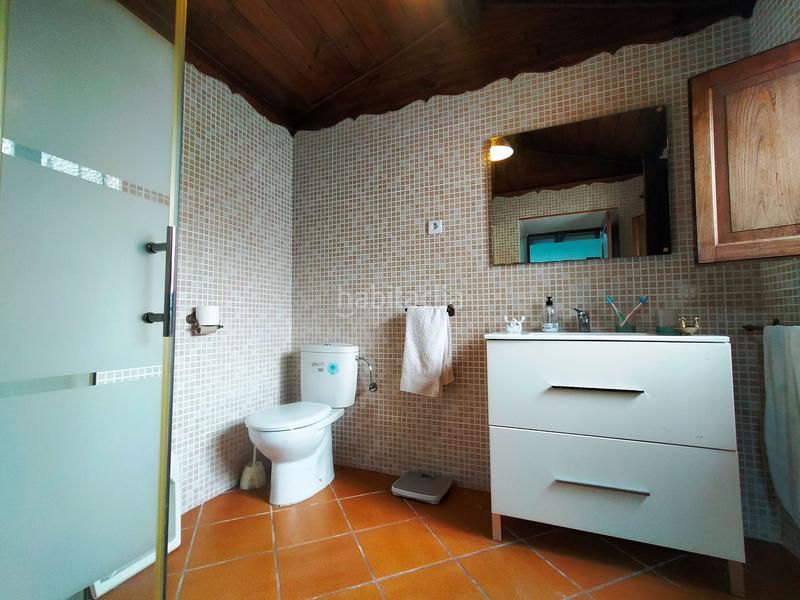 Foto 7cb0fae2-c84b-46fe-9bad-2d8e708cd254. Masia a Pravia