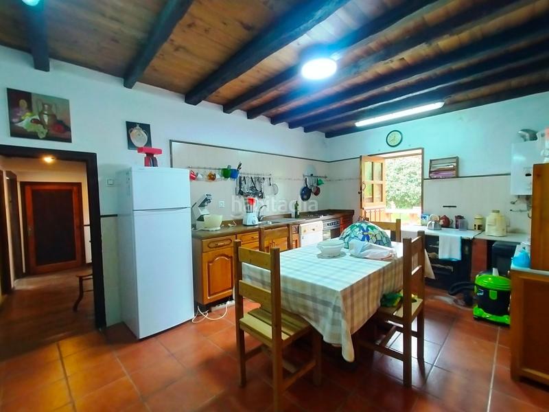 Foto b37cf29d-76fb-45a5-9d71-7999354b3ff4. Masia a Pravia