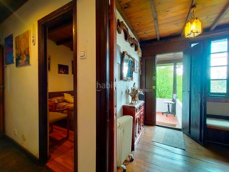 Foto b3bcf64d-b9a5-4b60-a818-5c16628dfaaf. Masia a Pravia