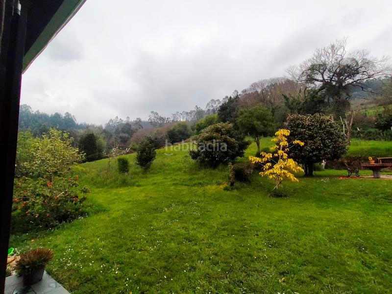 Foto edfba867-e3ac-4275-ab4c-84e76beb5601. Masia a Pravia