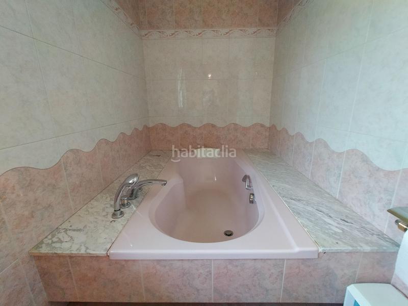 Foto 2f2e780a-49f7-48c1-b51c-0e3eb196dac8. Casa con riscaldamento piscina in Soto del Barco