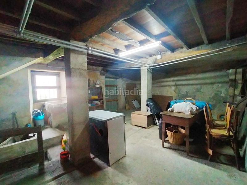 Foto 13eae620-3a70-4953-8576-164a267c1565. Casa amb calefacció a Pravia