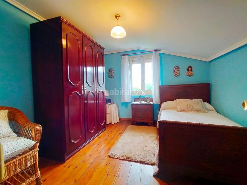 Foto b8f4a63b-511f-4639-9dd9-e04e141eedc1. Casa amb calefacció a Pravia