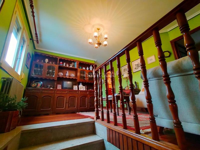 Foto fa352c29-6fb4-43b3-ad3a-5298fede7cb3. Casa amb calefacció a Pravia