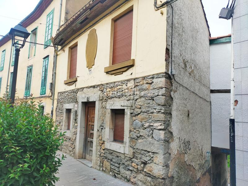 Foto 106d5ba3-cc24-47a8-9480-4f4060253407. Casa a schiera in Pravia