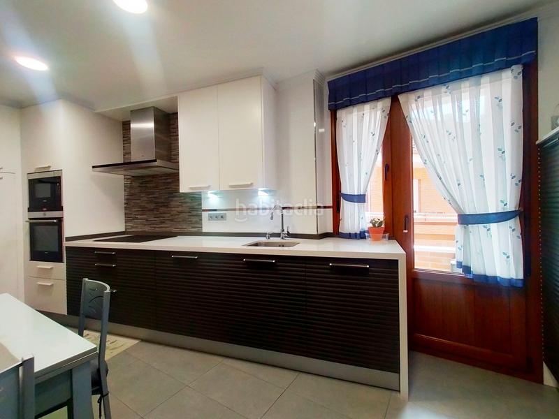 Foto 72e9a883-91a1-4587-9747-eb2495239930. Appartamento con riscaldamento in Pravia