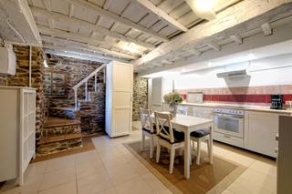 Maison à Pravia. Casa de piedra  reformada en el concejo de pravia  a 5 minutos d