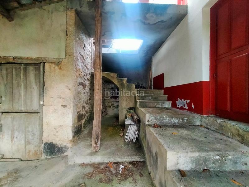 Foto 1eb16f08-f349-4591-b2cc-016f524ddf24. Casale in Pravia