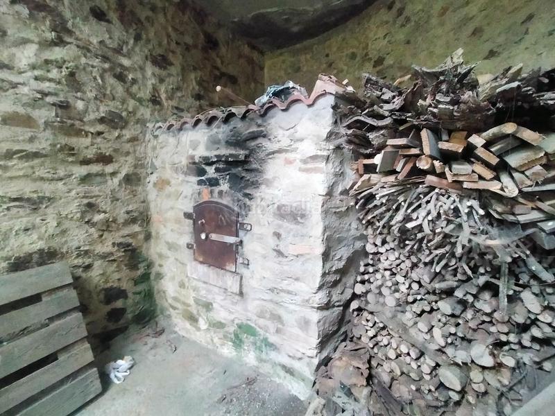 Foto 69a10d82-296b-4e5a-bc9a-8428edac9030. Casale in Pravia