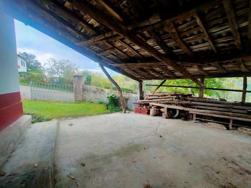 Foto 9f5ff4d7-c297-4f48-ac7f-dbc9f3b56017. Casale in Pravia