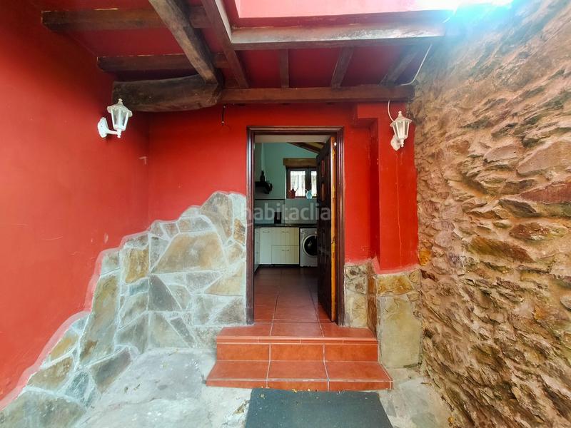 Foto 3e79f7cd-152b-4017-8a21-19a4525bc1b1. Casa a schiera con riscaldamento in Pravia