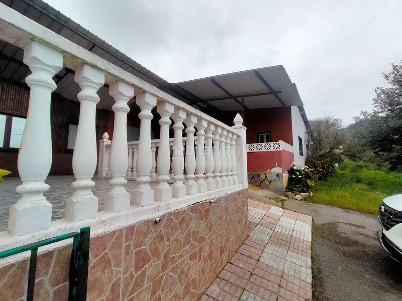 Foto efc2a268-7951-43f7-88c0-189c6762f57b. Casa amb calefacció a Pravia