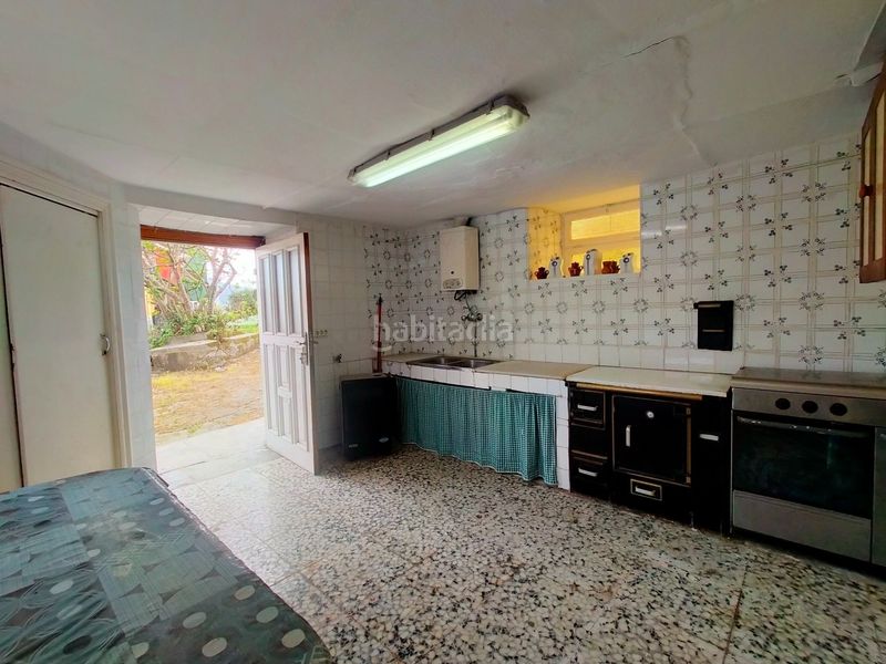 Foto 123218f0-b16b-49b0-9abb-cc6c925d0ed7. Masia a Pravia