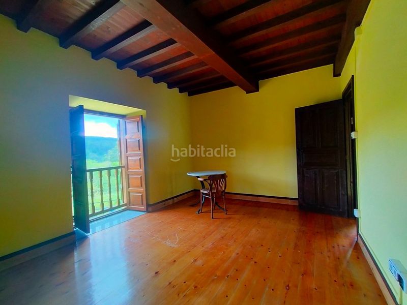 Foto 0ee90bd3-0417-4b37-80b6-6aac2c57d4d5. Masia a Salas
