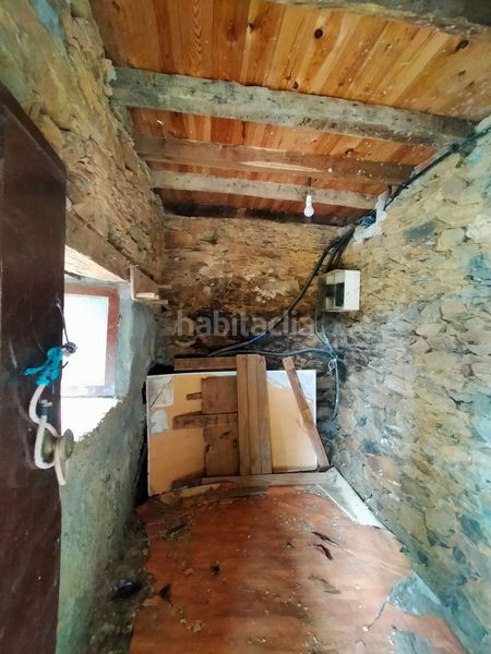 Foto bddae5a9-4970-4d34-9cb2-2495541fc15a. Masia a Salas