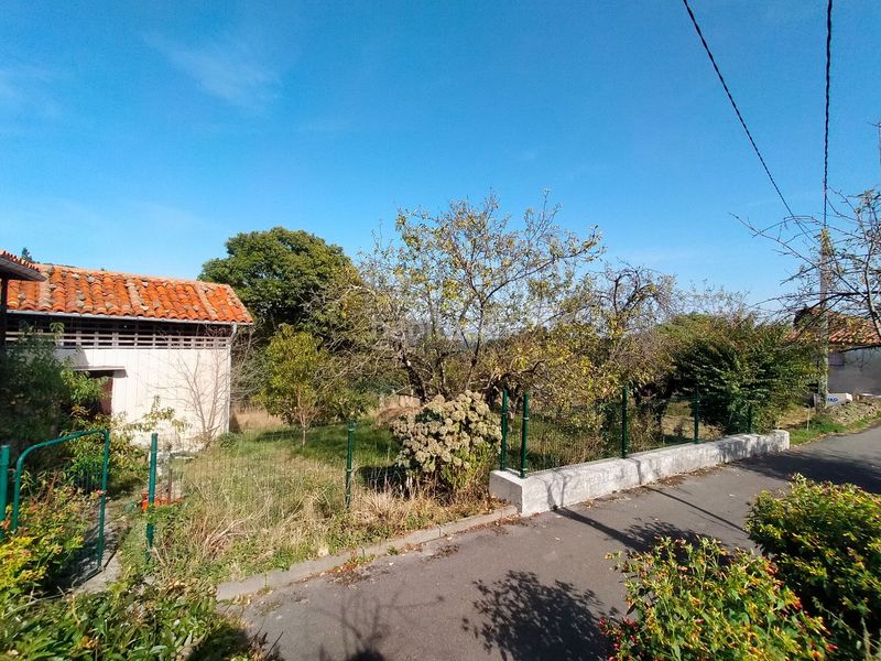 Foto a4194855-b78c-4c58-b07f-3d53641affdc. Masia amb calefacció a Pravia