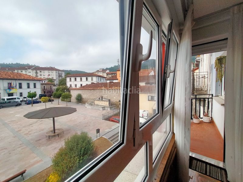Foto fa9ef81e-0b42-433e-b24d-acda3f28d89b. Pis amb calefacció a Pravia