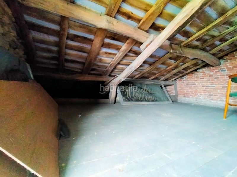 Foto f68d287b-5c17-4fc7-a377-f1f07e4dd0fb. Casa a Pravia