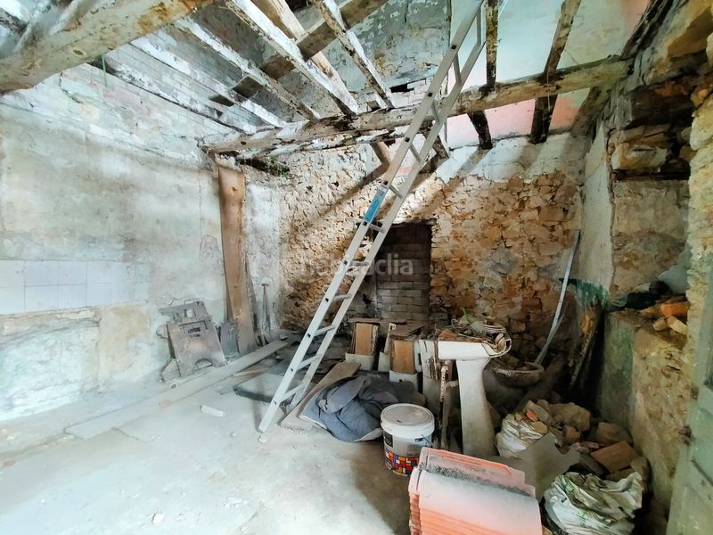 Foto 1e9c1284-90d4-4b03-a2b5-1a890f058b91. Casa adossada a Pravia