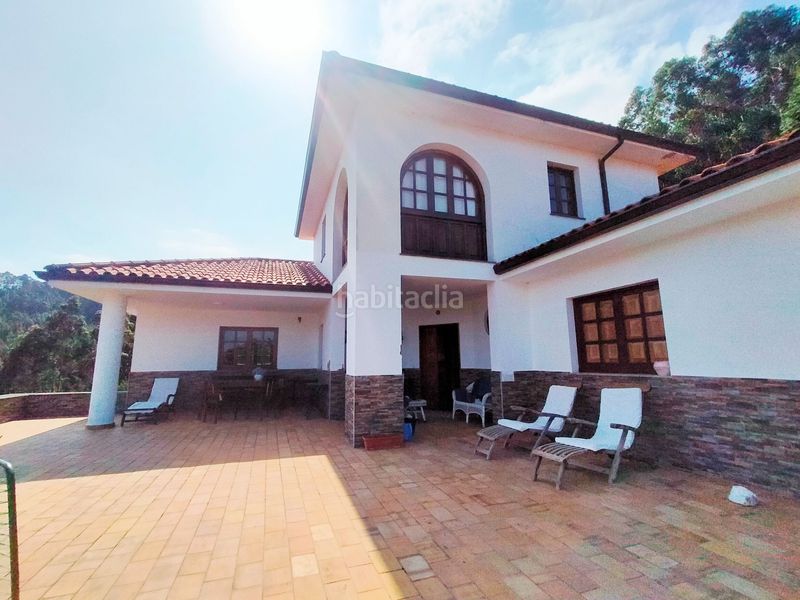 Foto 20143de0-af36-4799-a508-f398fe11a4ed. Casa amb calefacció a Pravia