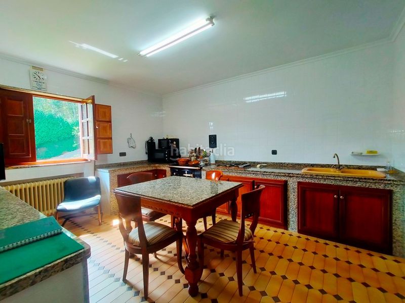 Foto 2a677d07-07b4-46a8-9319-6eea7bbe2e2a. Casa amb calefacció a Pravia
