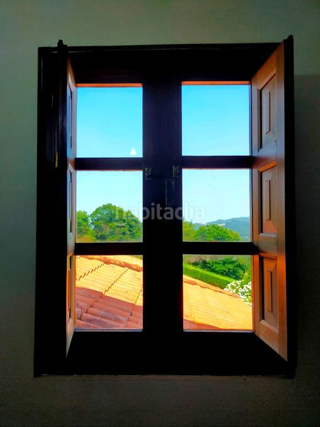 Foto af843210-e4b5-489d-94d5-6106a1f031f2. Casa amb calefacció a Pravia