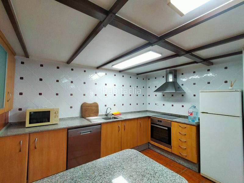 Foto fa19c200-6873-45a4-bdd6-6404e95a7cbe. House with heating pool in Cudillero