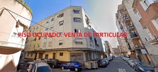 Pis a Calle san pedro de alcántara 14. Precio negociable. piso ocupado. venta directa de particular