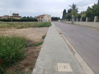 Terreny residencial a Carrer de la tramuntana 8. Parcelas en venta en el centro del pueblo