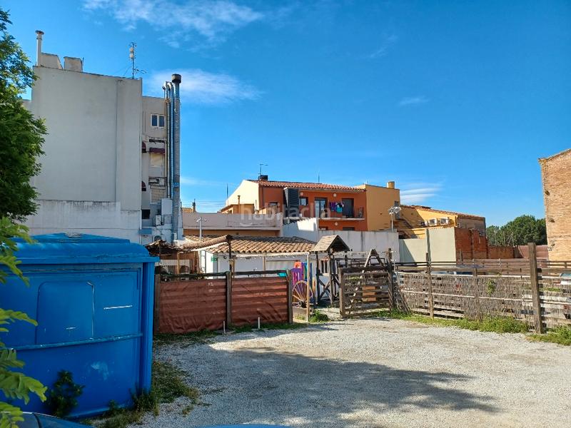 Foto eed83162-3112-4ce0-9a9c-7b7c0d4476ce. Gebäude in Castelló d´Empúries