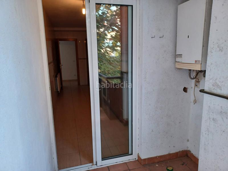 Foto 13181d9f-8c3d-4469-ac4d-82bec53a7ee4. Flat with heating parking in Creu de la Mà Figueres