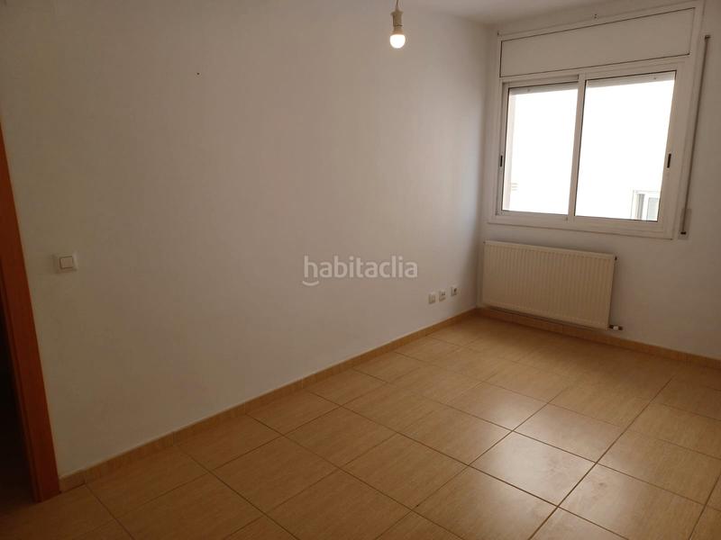 Foto 83d0b352-b8ba-4e61-a2d9-c3c81f72ad92. Flat with heating parking in Creu de la Mà Figueres
