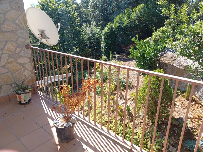 Foto 85c3a310-3fb2-4e42-a0c0-b552d86b4981. Xalet amb xemeneia calefacció aparcament a Maçanet de Cabrenys