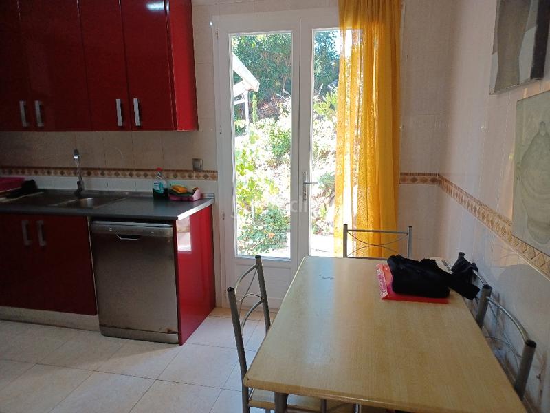 Foto 8ad38162-340b-4b90-973f-d02fdf7a9427. Xalet amb xemeneia calefacció aparcament a Maçanet de Cabrenys