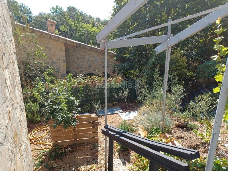 Foto ef03b9c1-511c-4b11-b71d-3ba9347268b5. Xalet amb xemeneia calefacció aparcament a Maçanet de Cabrenys